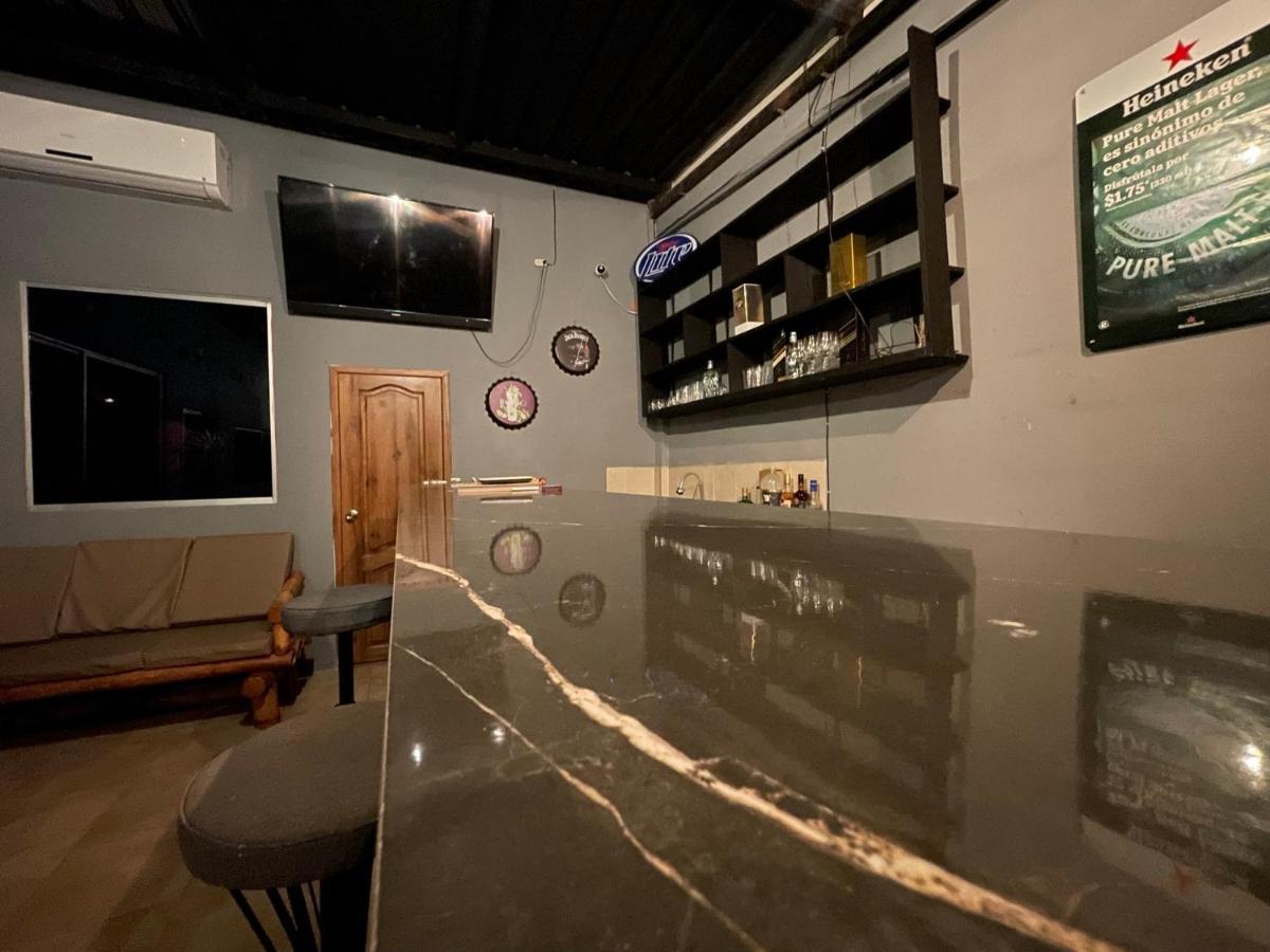 Hotel Funky Monkey Guayaquil Zewnętrze zdjęcie
